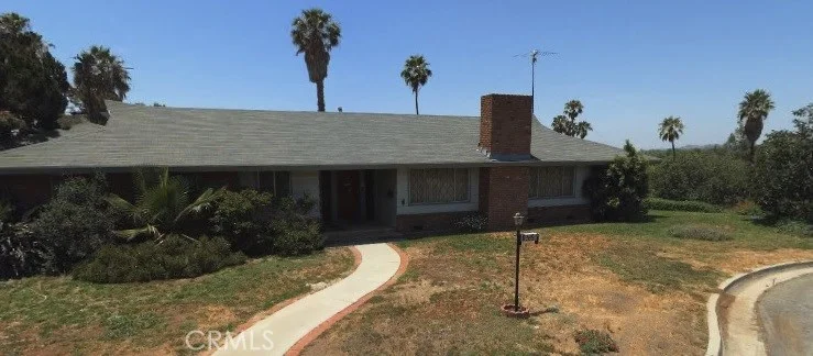 5220 Carlingford, Riverside, CA 92504