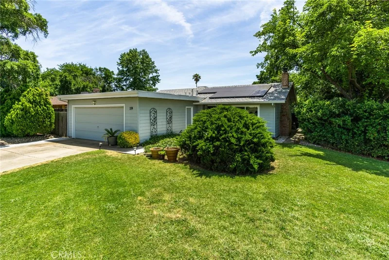 19 Parkhurst, Chico, CA 95928