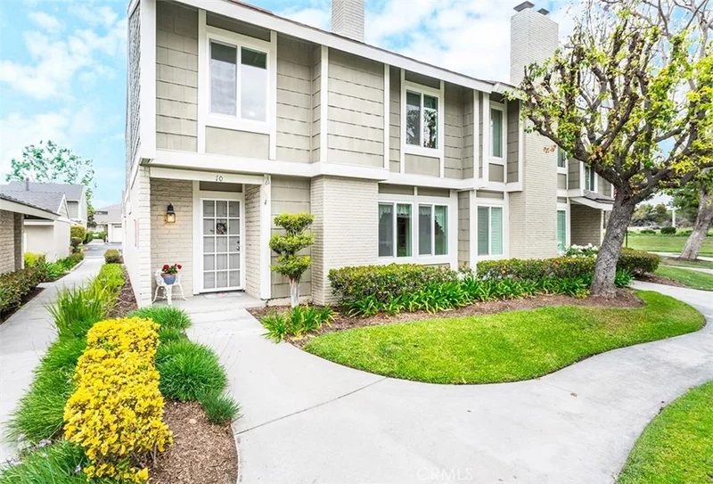 10 Locust, Irvine, CA 92604