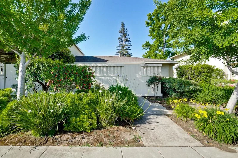626 Crescent, Sunnyvale, CA 94087