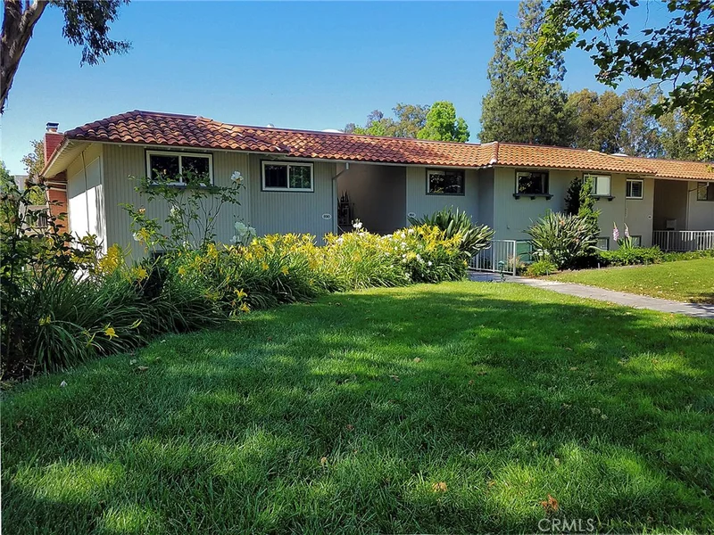 890 Ronda Sevilla #A, Laguna Woods, CA 92637
