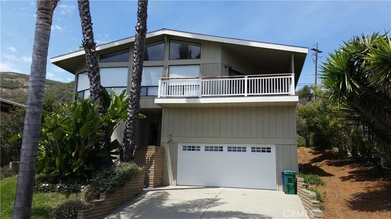 102 El Portal, Pismo Beach, CA 93449