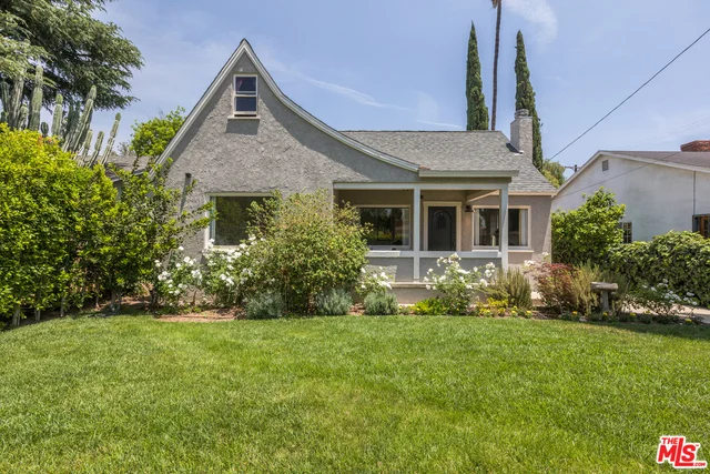 5508 Hazeltine, Sherman Oaks, CA 91401