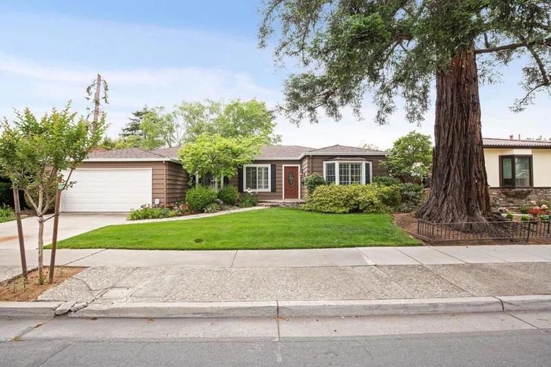 10180 Blaney, Cupertino, CA 95014