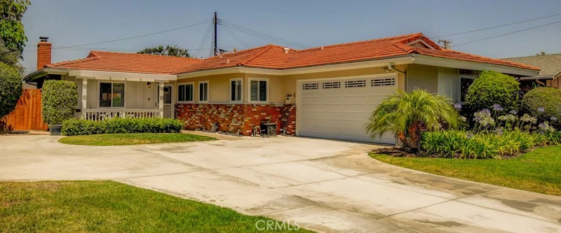1182 Handy, Orange, CA 92867