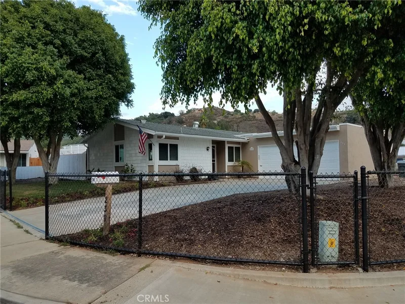 230 James, Escondido, CA 92027