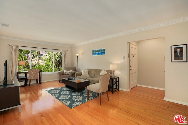10404 Ilona #5, Los Angeles, CA 90064