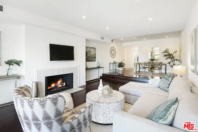4346 Redwood #A207, Venice, CA 90292