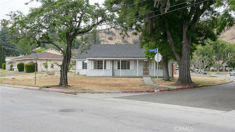 7745 Shadyspring, Sun Valley, CA 91504