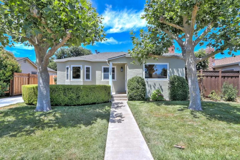 555 Raymond Avenue, San Jose, CA 95128