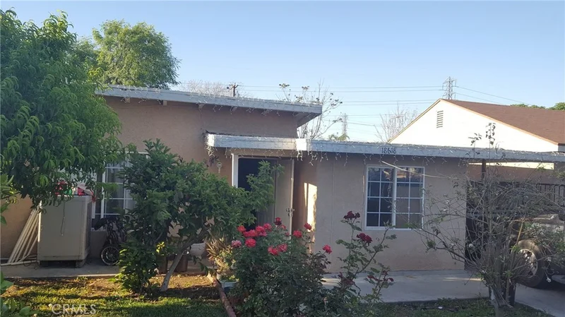18618 10th, Bloomington, CA 92316