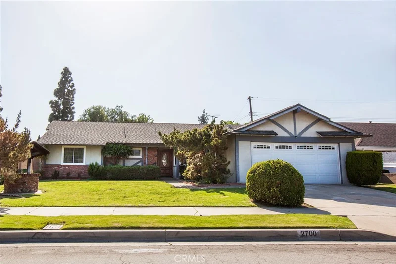 2700 Hearthside, Orange, CA 92865