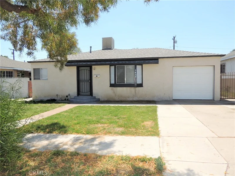 8638 Palmetto, Fontana, CA 92335