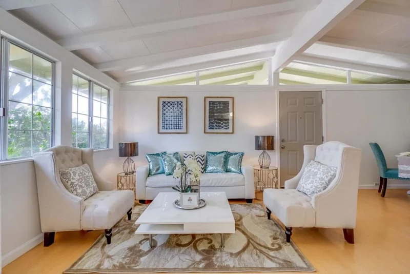 10295 Stern, Cupertino, CA 95014