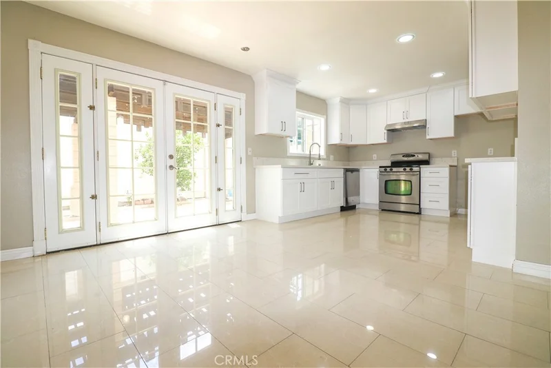 10063 Decima, Westminster, CA 92683