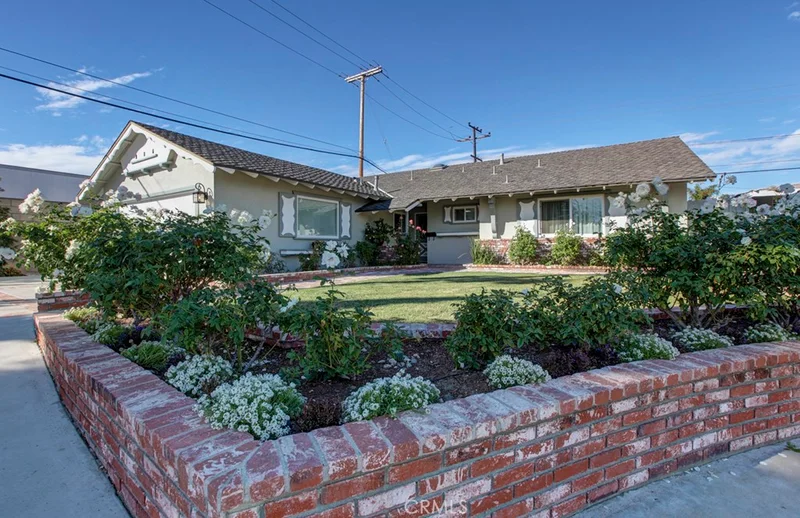 9121 Crawford, Huntington Beach, CA 92646