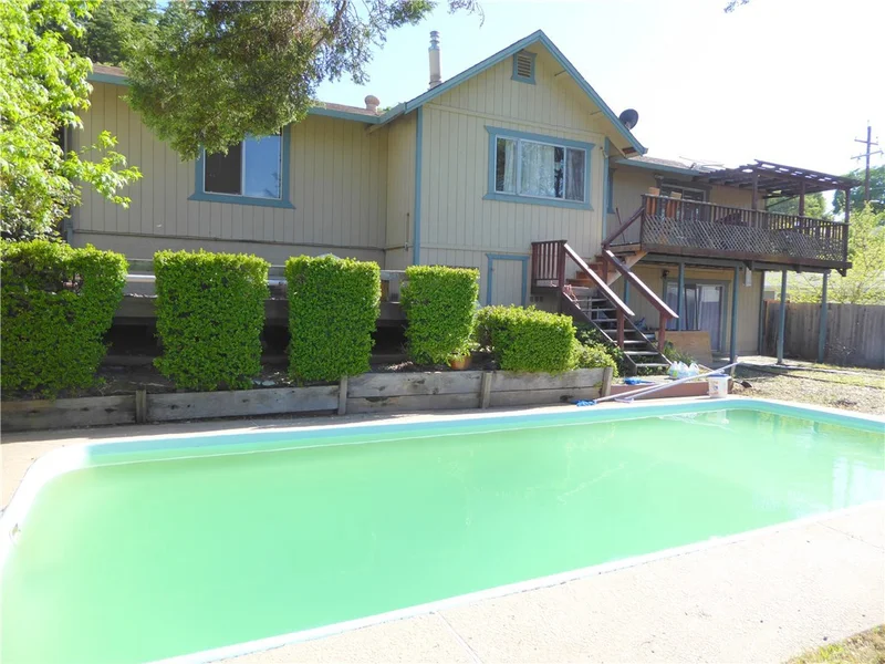 876 14th, Lakeport, CA 95453