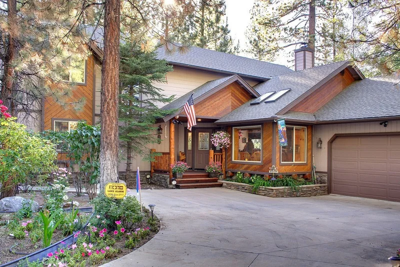 104 Bayside, Big Bear, CA 92315
