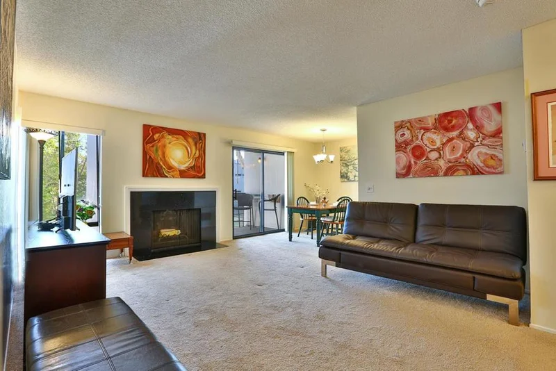 908 Beach Park #116, Foster City, CA 94404