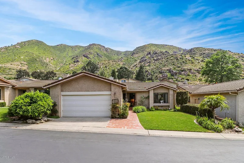 6308 Irena, Camarillo, CA 93012