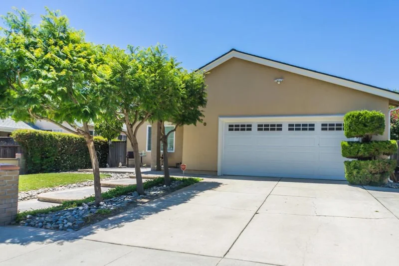 4620 Holycon, San Jose, CA 95136