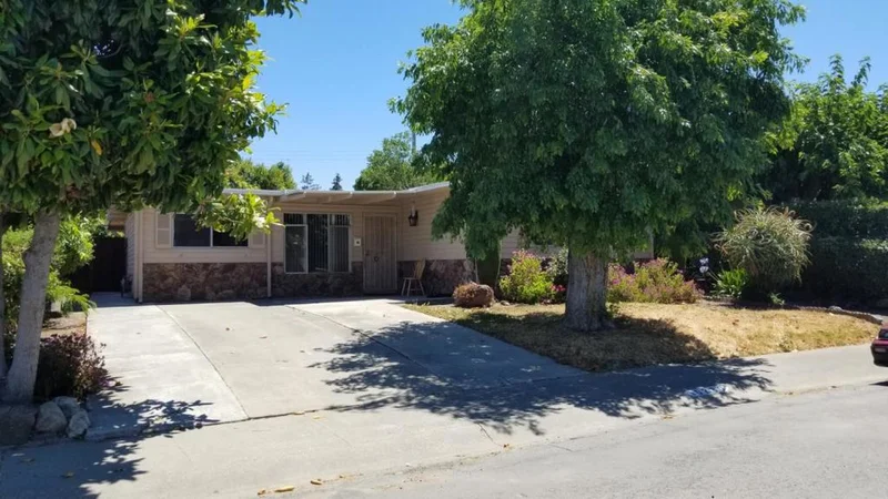 10280 Regan, San Jose, CA 95127