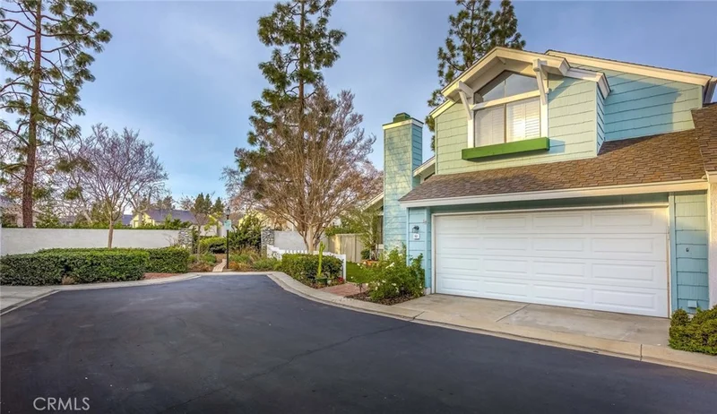 52 Summerfield #26, Irvine, CA 92614