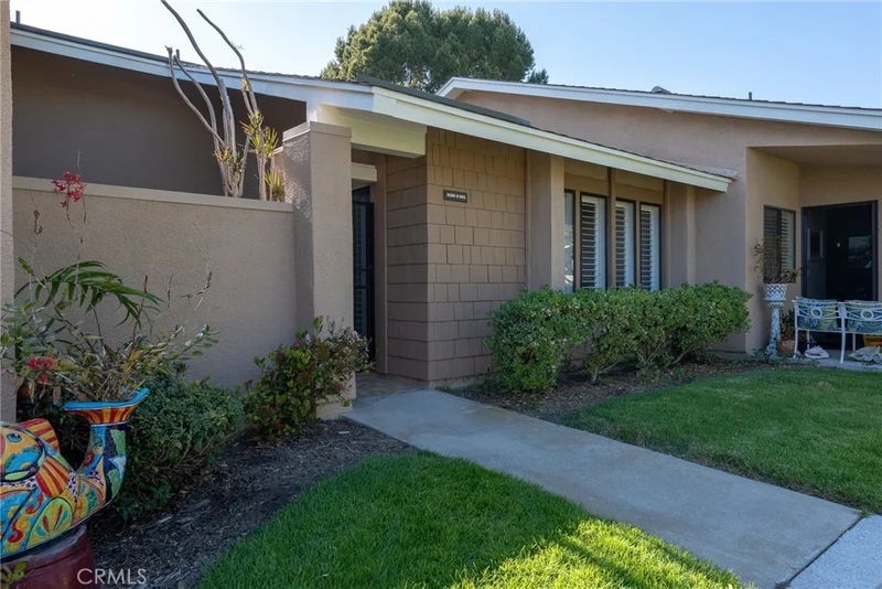 8566 Colusa #903B, Huntington Beach, CA 92646