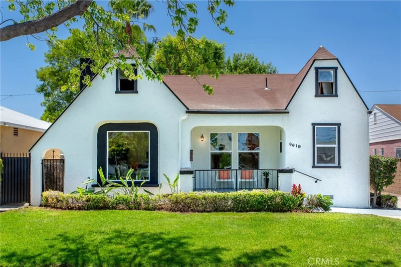 8619 12th, Inglewood, CA 90305