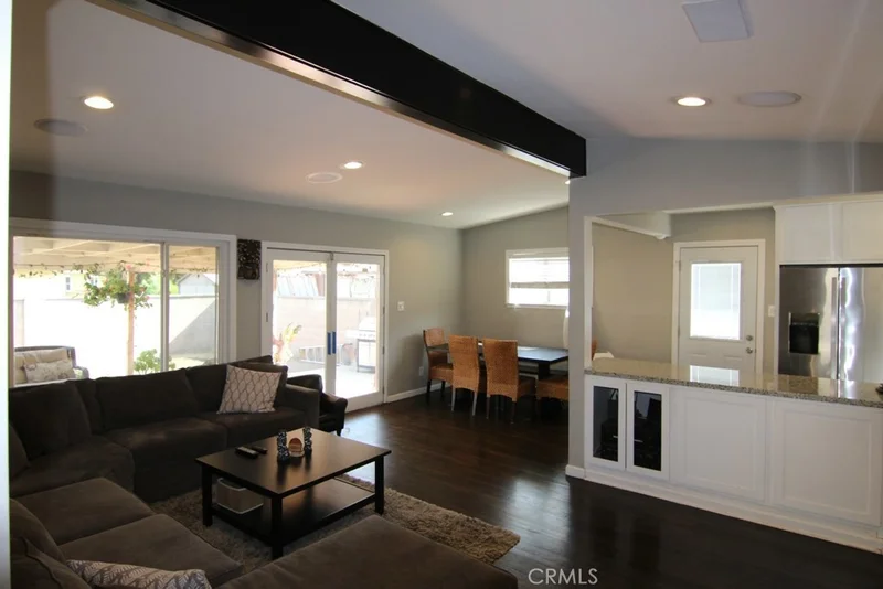 190 Harcourt, Long Beach, CA 90805