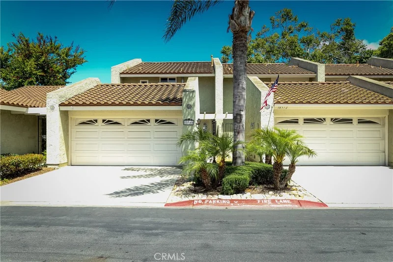 18566 Pueblo, Huntington Beach, CA 92646