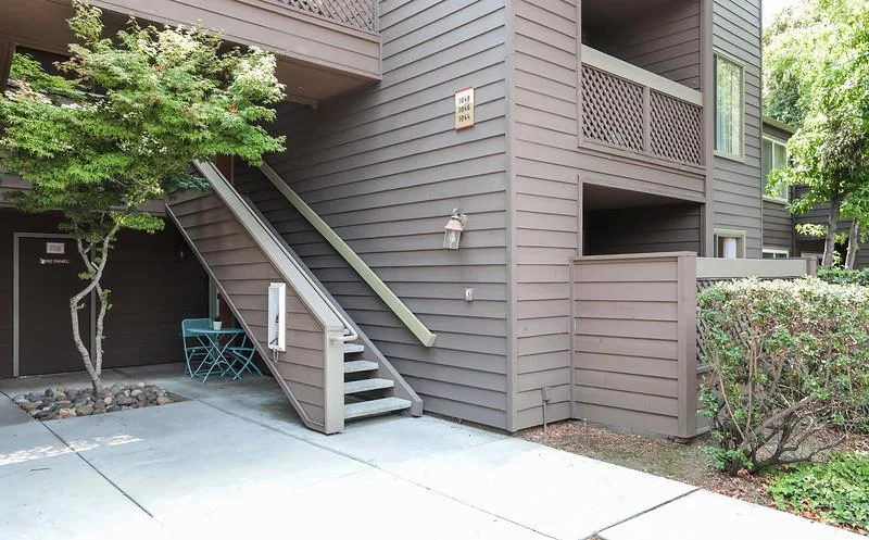 1044 Yarwood, San Jose, CA 95128
