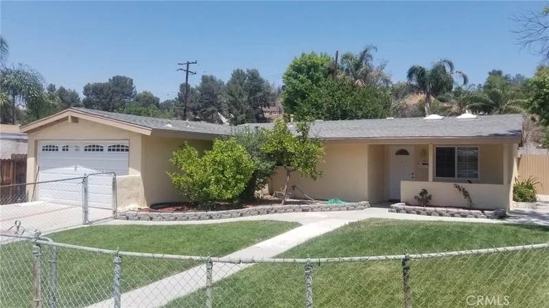 27242 Crossglade, Canyon Country, CA 91351