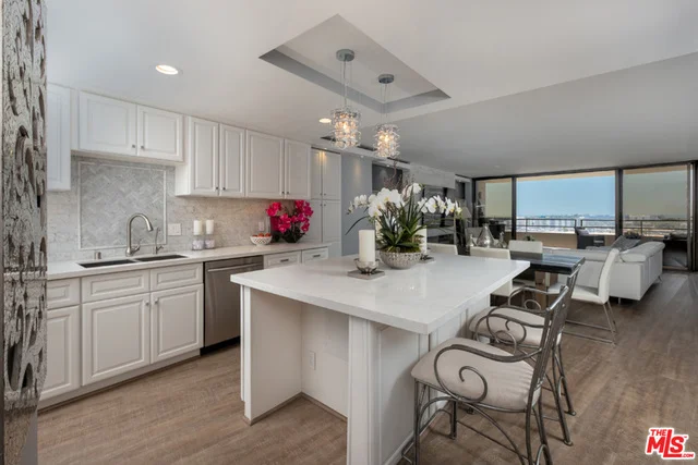4314 Marina City #716, Marina Del Rey, CA 90292