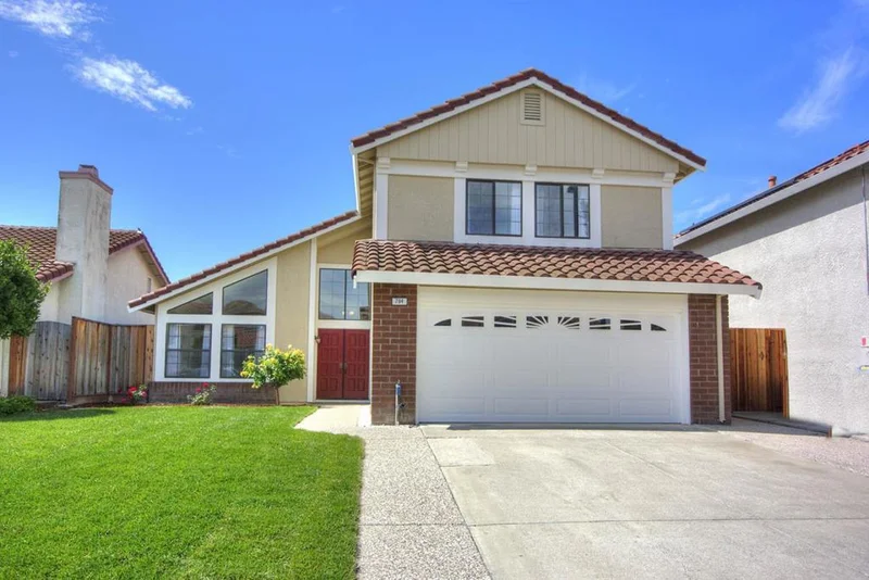 784 Valencia, Milpitas, CA 95035