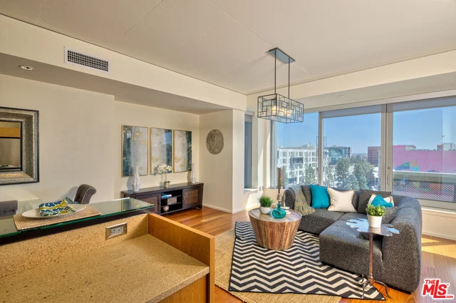 1155 Grand #802, Los Angeles, CA 90015