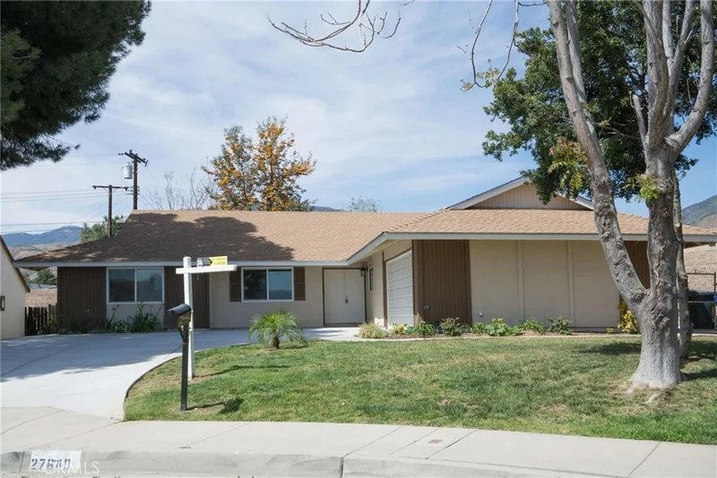 27640 Villa, Highland, CA 92346