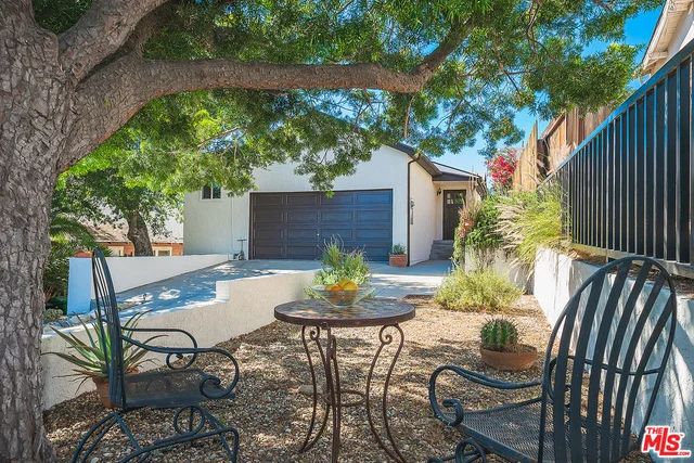 6217 Hillandale, Los Angeles, CA 90042