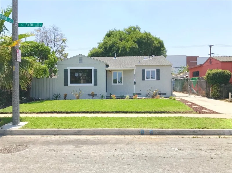 2600 134th, Compton, CA 90059