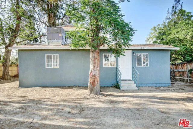 418 Orange, Perris, CA 92571