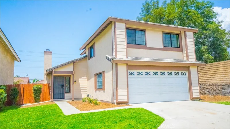 7960 Elwood, Fontana, CA 92336