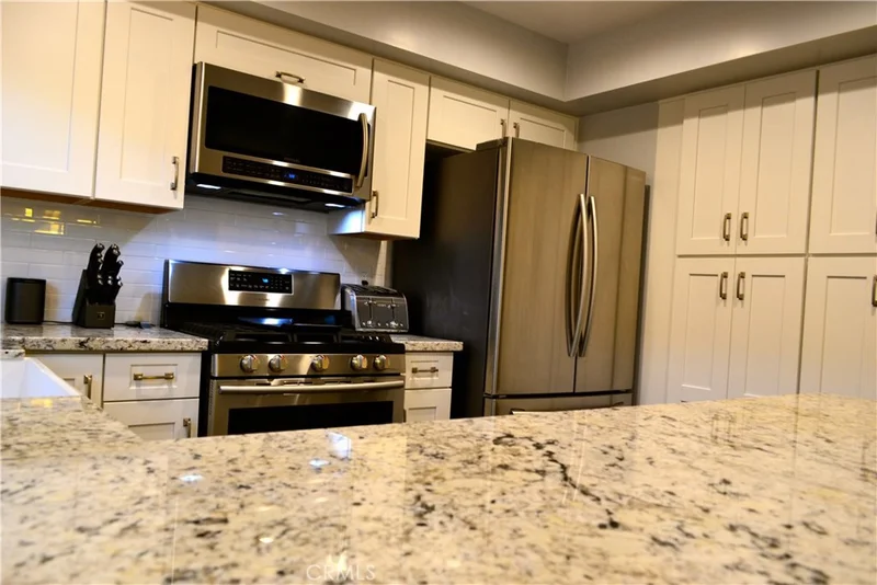 8901 Serapis #21, Downey, CA 90240