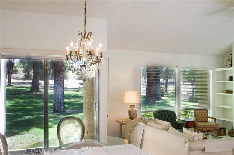 29406 Via La Plaza, Murrieta, CA 92563
