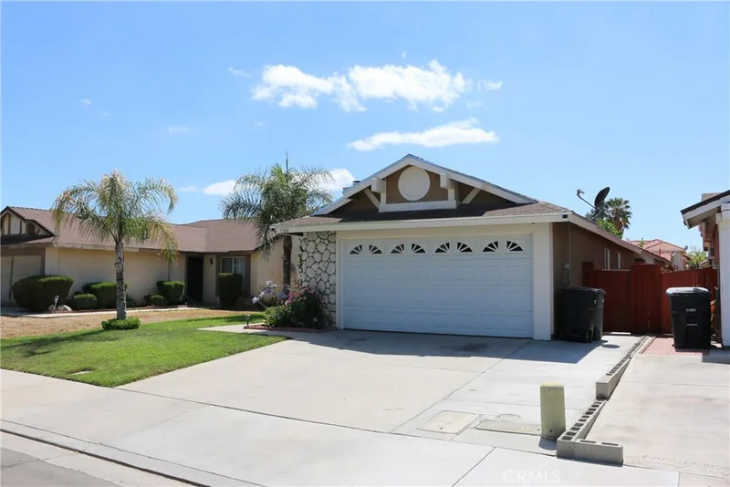 1900 Windward, Perris, CA 92571