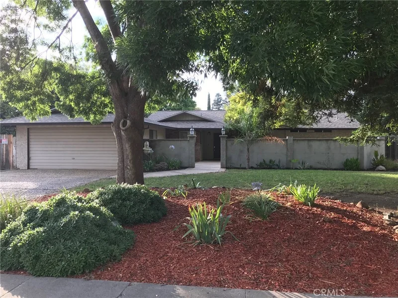 10 Springbrook, Chico, CA 95926