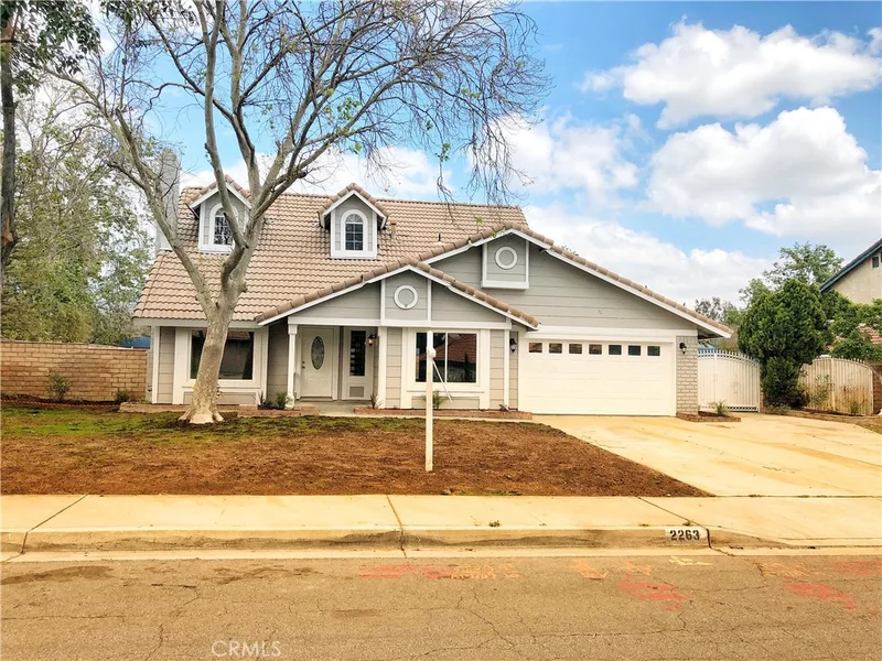 2263 Milor, Rialto, CA 92377