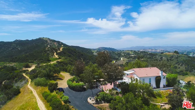 2693 Old Topanga Canyon, Topanga, CA 90290