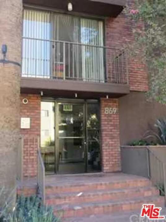 869 Wooster #101, Los Angeles, CA 90035