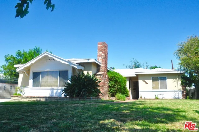 8760 Valjean, North Hills, CA 91343