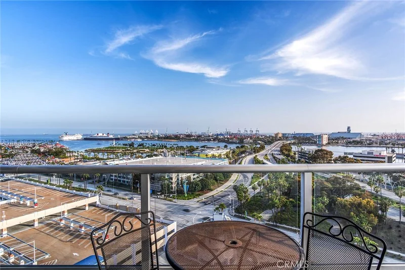 411 Seaside #1404, Long Beach, CA 90802